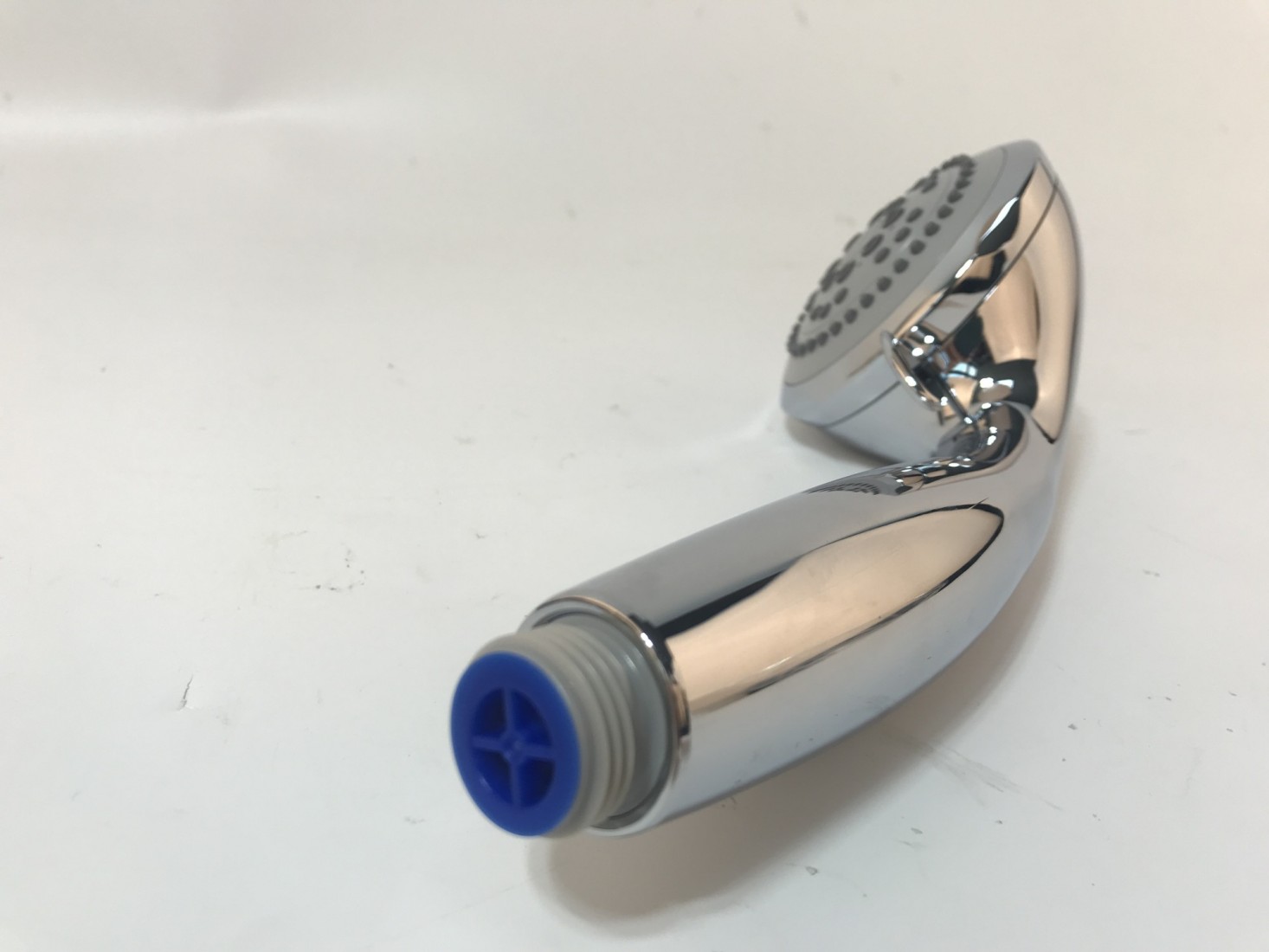 Wavraging High-Pressure Multi-Function Hand held Shower Heads and Accessories, Ideal for Invigorating Showers, Removing Scale and Harmful Substances, Suitable for Cleaning Bathtubs, Tiles, and Pets