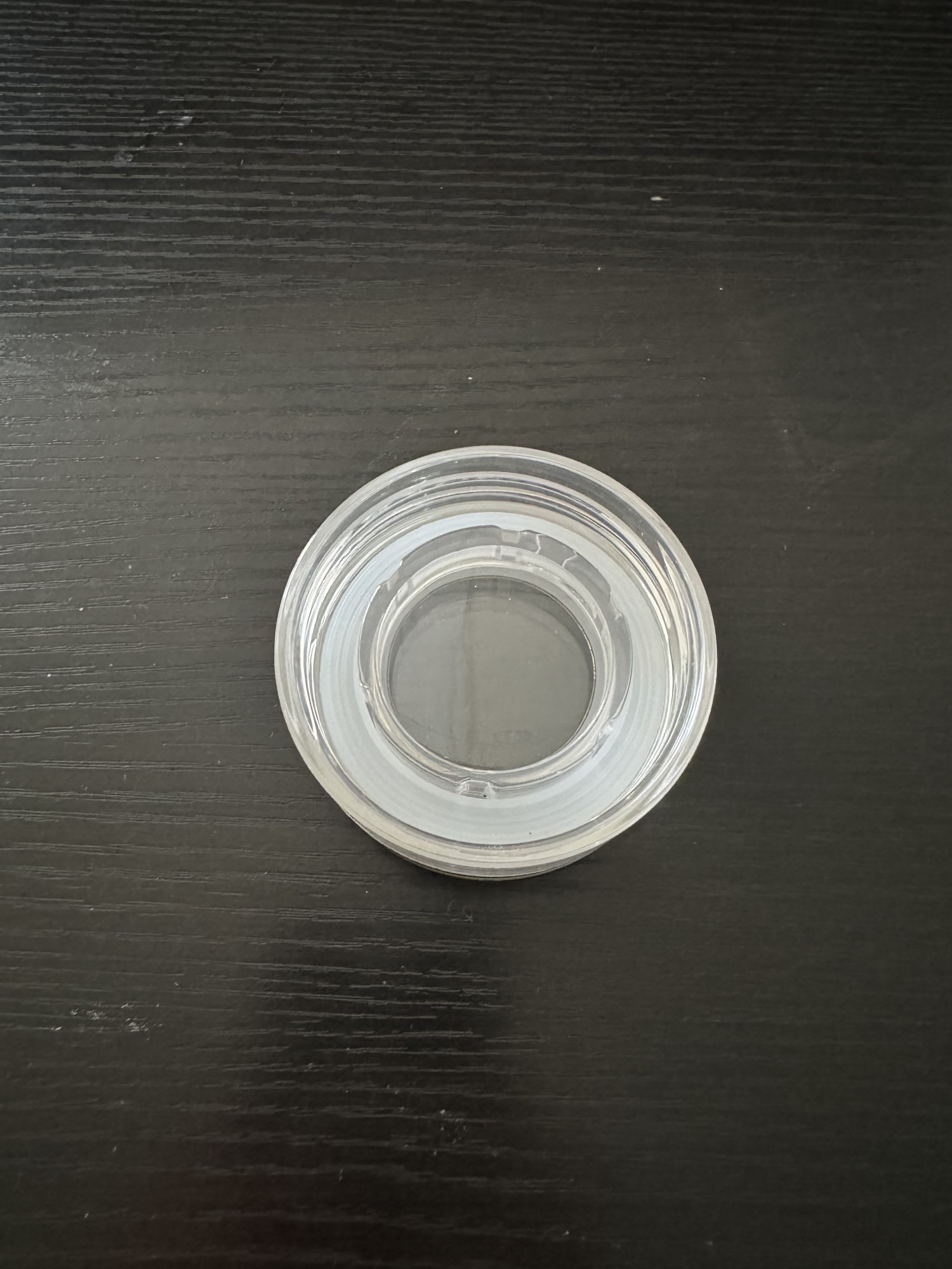 CHERAINTI Exquisite Drinking Glass Cup with Silicone Lid, Elevating the Taste of Your Drinks